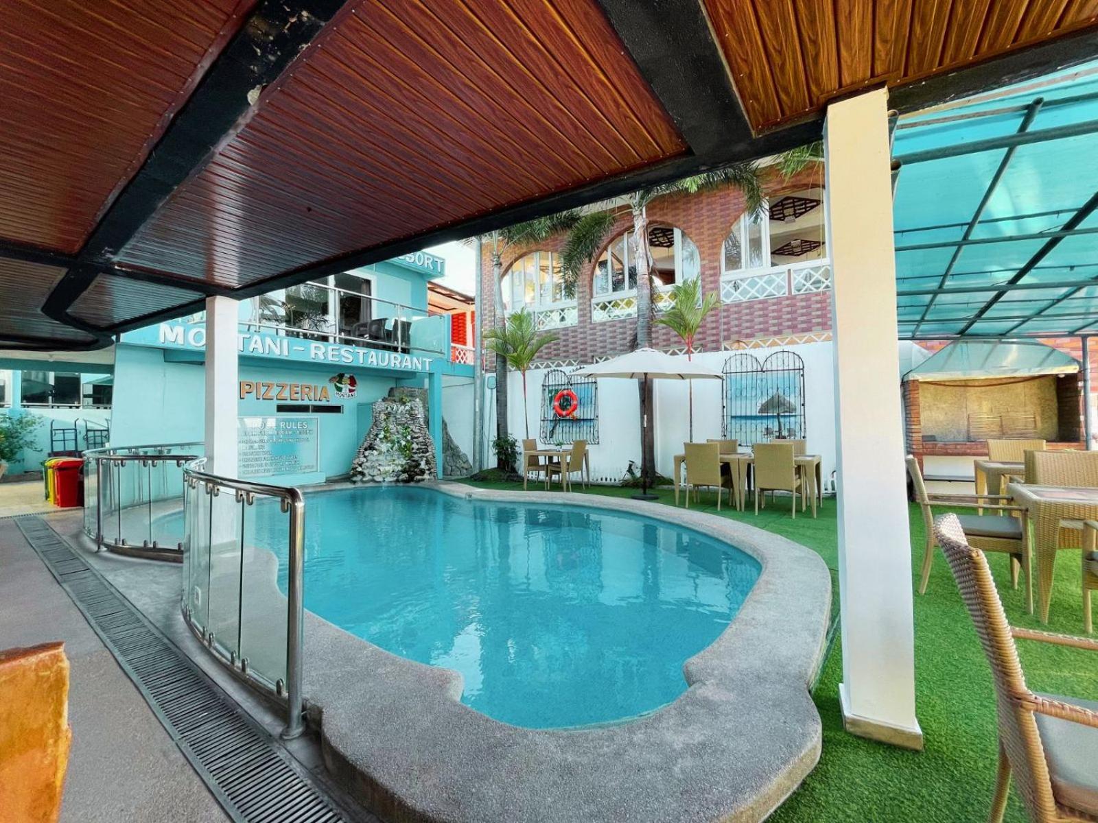 Montani Beach Resort Puerto Galera Powered By Cocotel Экстерьер фото