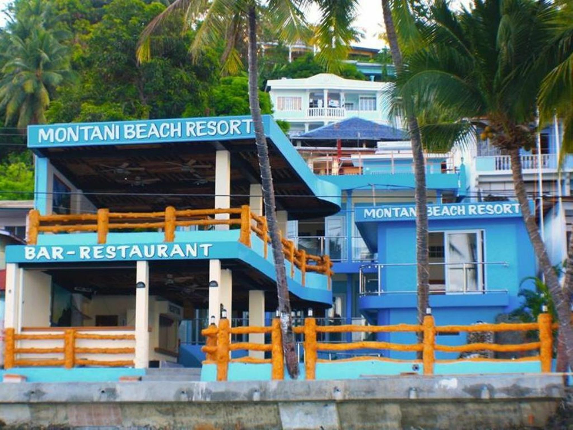 Montani Beach Resort Puerto Galera Powered By Cocotel Экстерьер фото